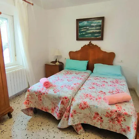 De Tony En Plena Naturaleza Holiday home Adanero